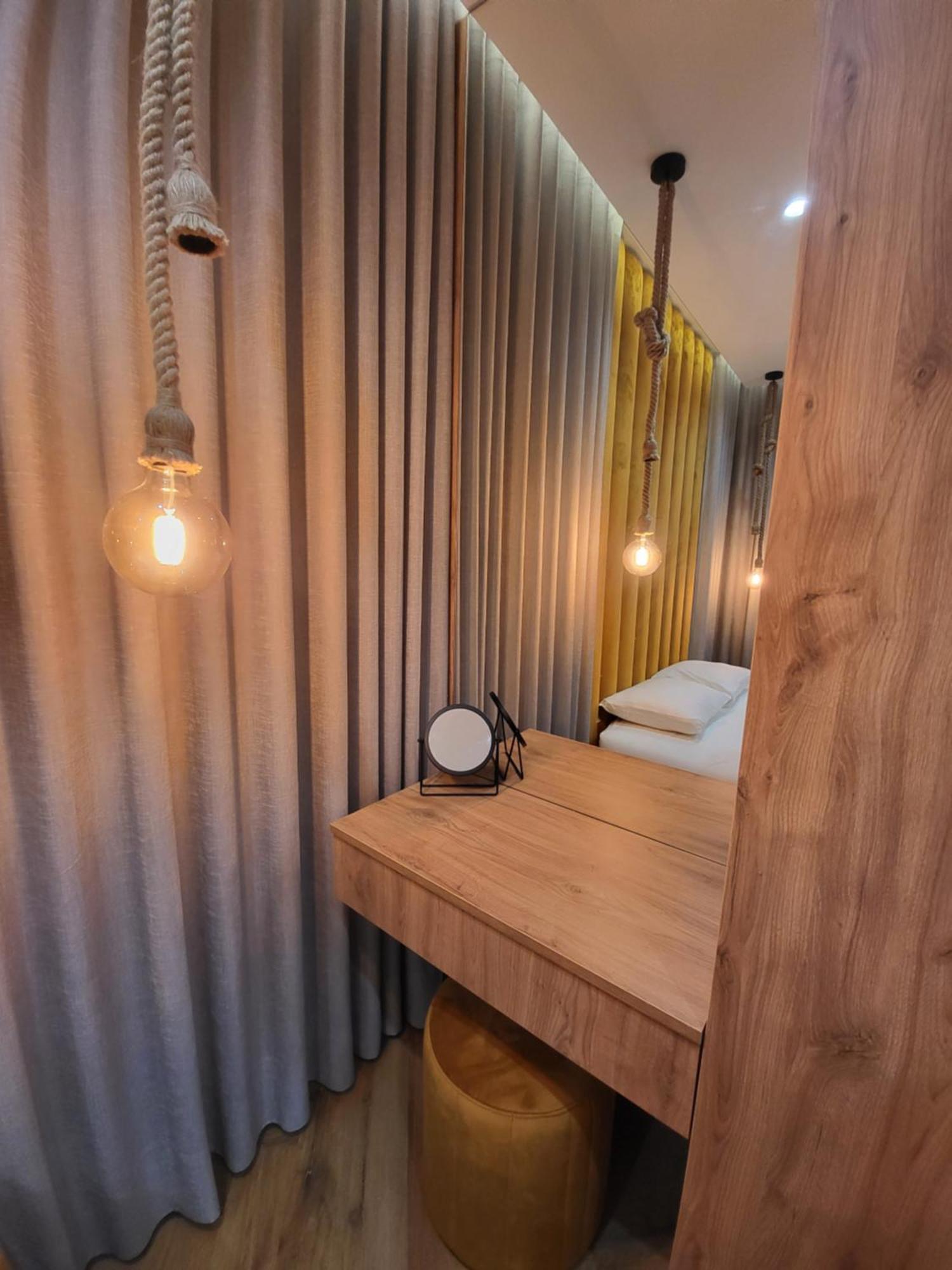 Blackstar Apartment *